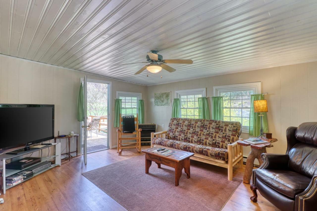 1 Bed 1 Bath Vacation Home In Sylva Buitenkant foto
