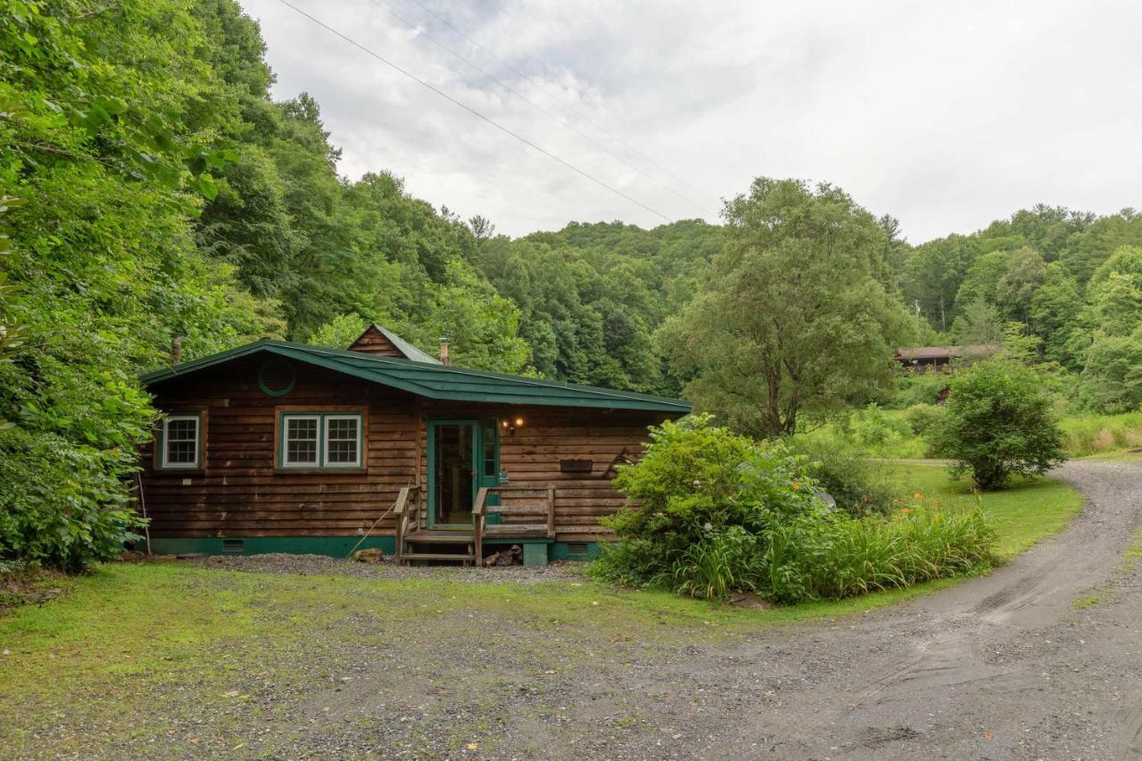 1 Bed 1 Bath Vacation Home In Sylva Buitenkant foto