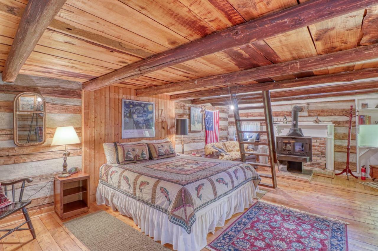 1 Bed 1 Bath Vacation Home In Sylva Buitenkant foto